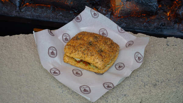Mozzarella Foccaccia Ciabatta